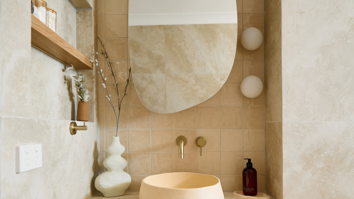 Lunara Emilia Wall Light
