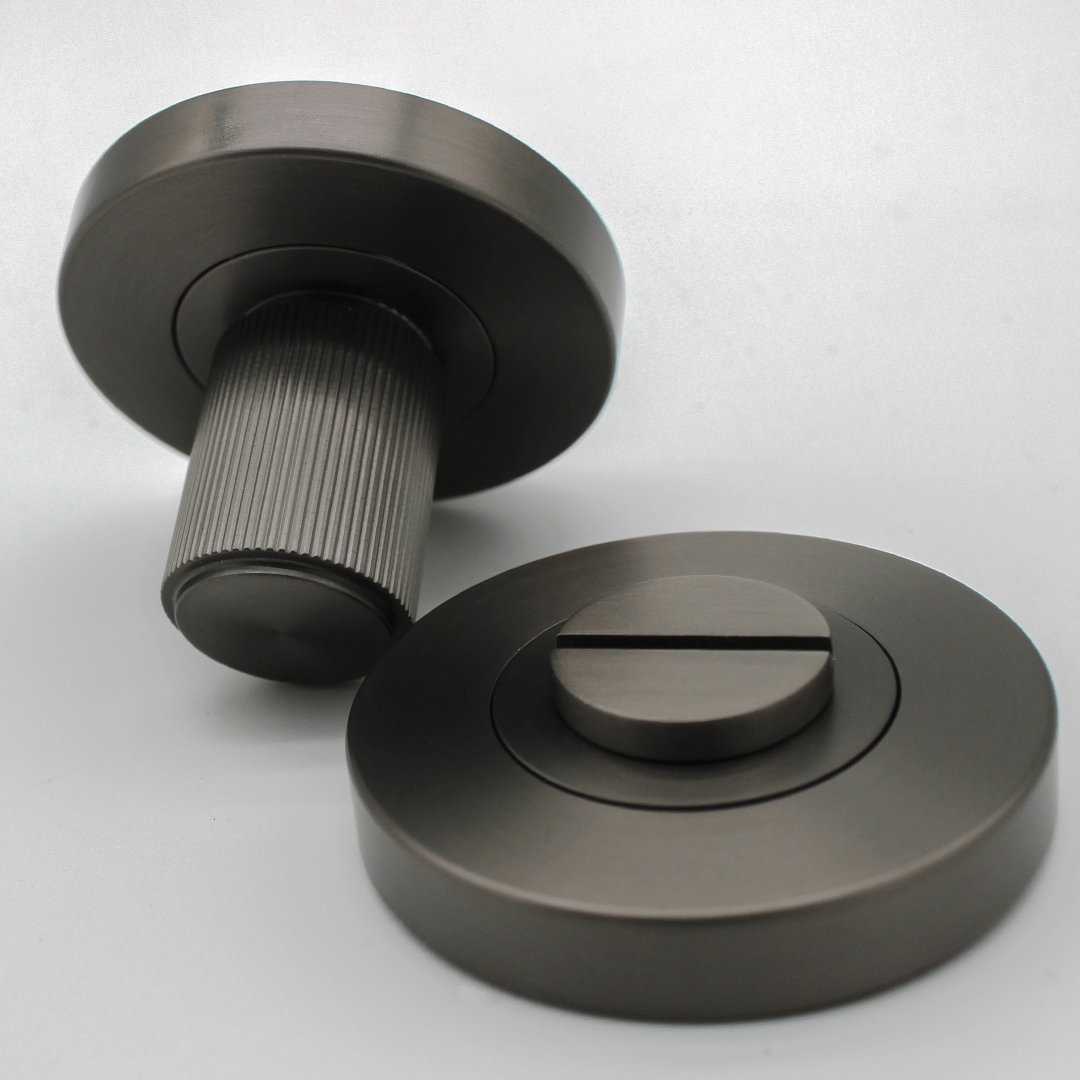Linear Privacy Turnsnib Lock in Gunmetal | Zephra