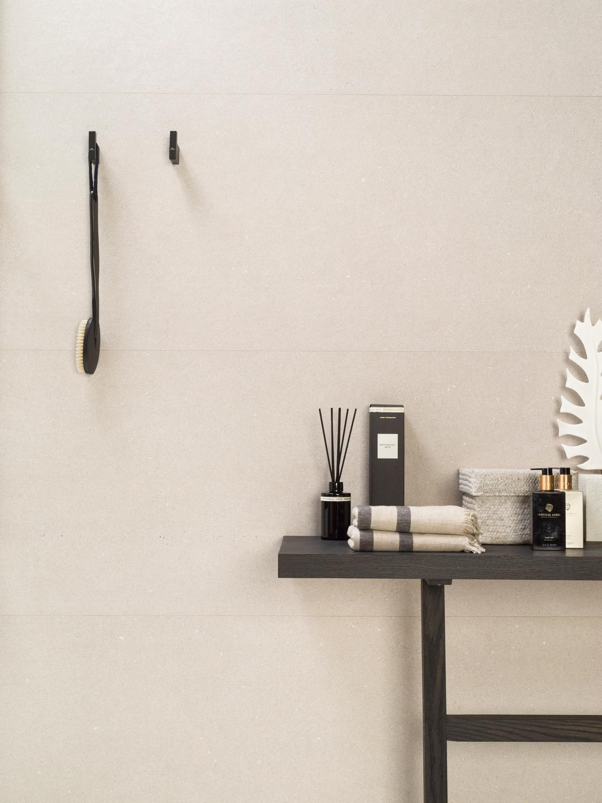 Porcelanosa Terra Bone Concrete Effect Wall Tile 596x1500 – Matt finish