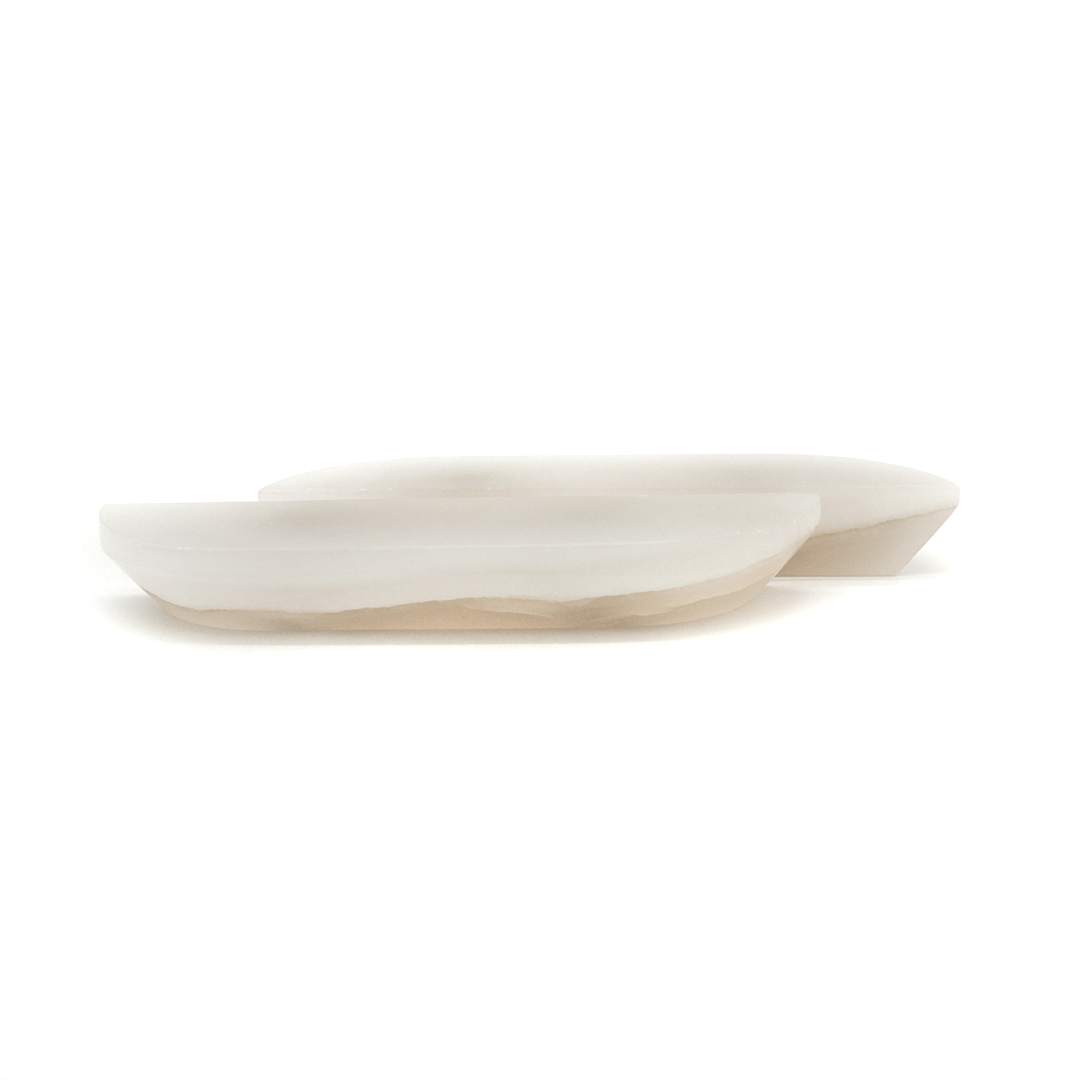 Stone Cabinet Pull in White Onyx | Zephra